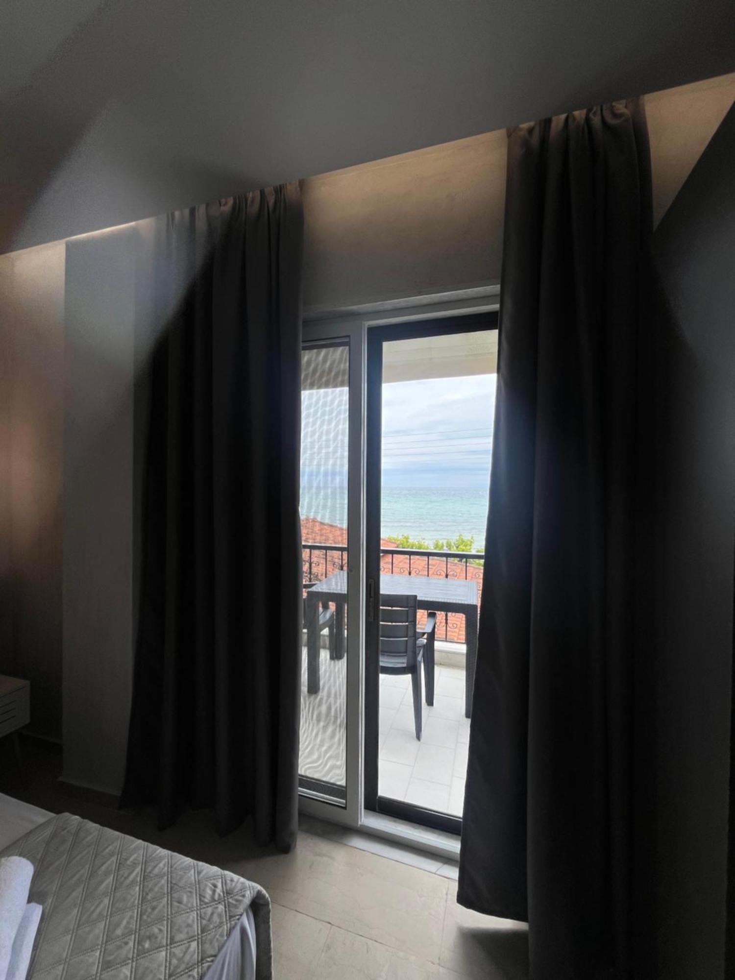Okkio Sea View Apartment Vergia Exterior foto
