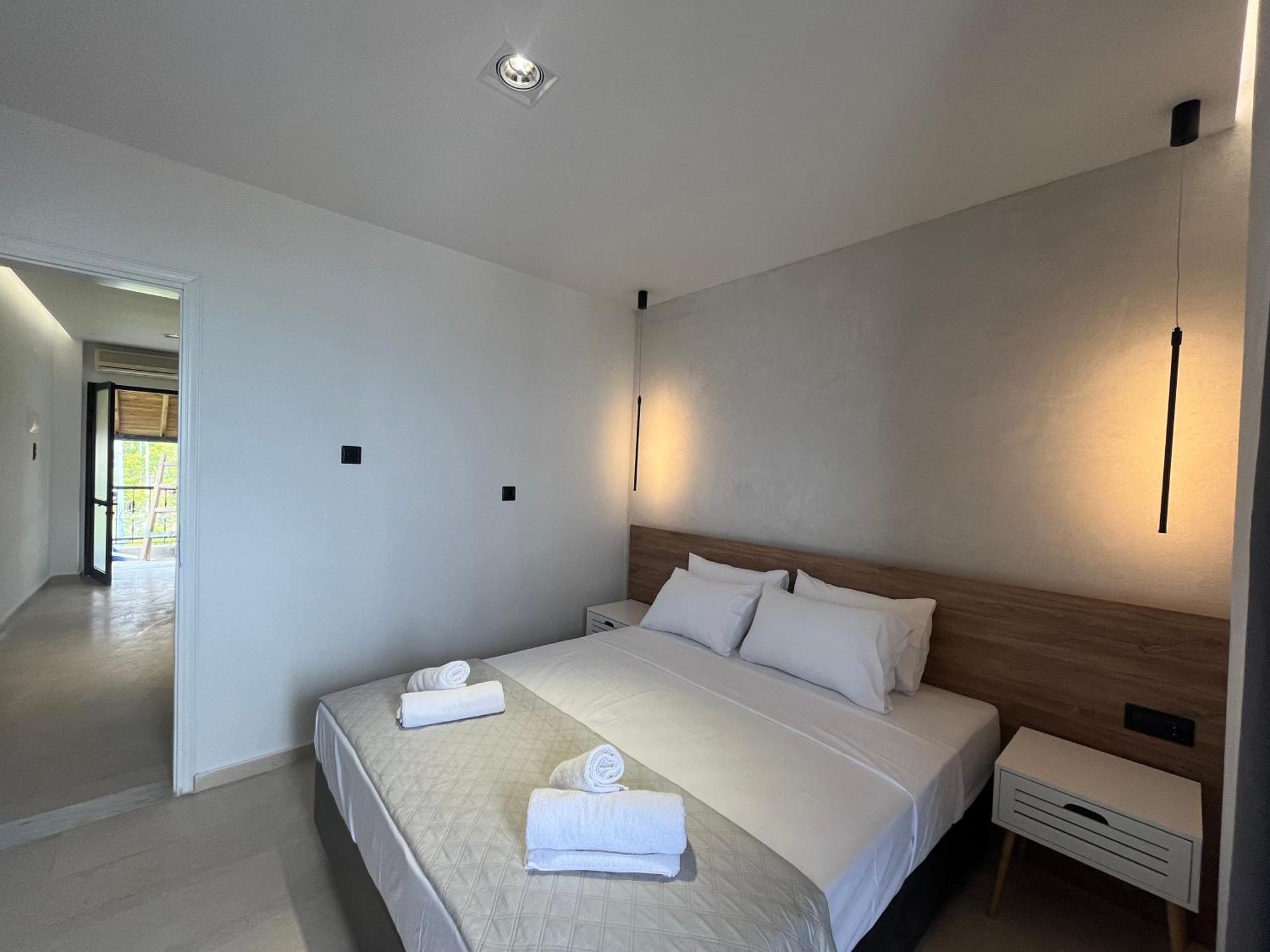 Okkio Sea View Apartment Vergia Exterior foto